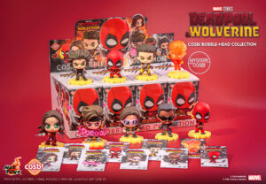 Hot Toys Blind Box Cosbi CBX248-Deadpool & Wolverine Bobble-Head Ss.2 (1PC)