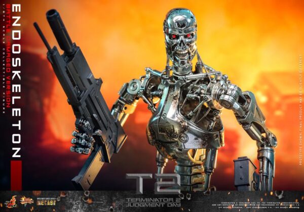 MMS840D77 - Terminator 2: Judgment Day - 1/6th scale Endoskeleton (Battle Damaged Version) - Image 11