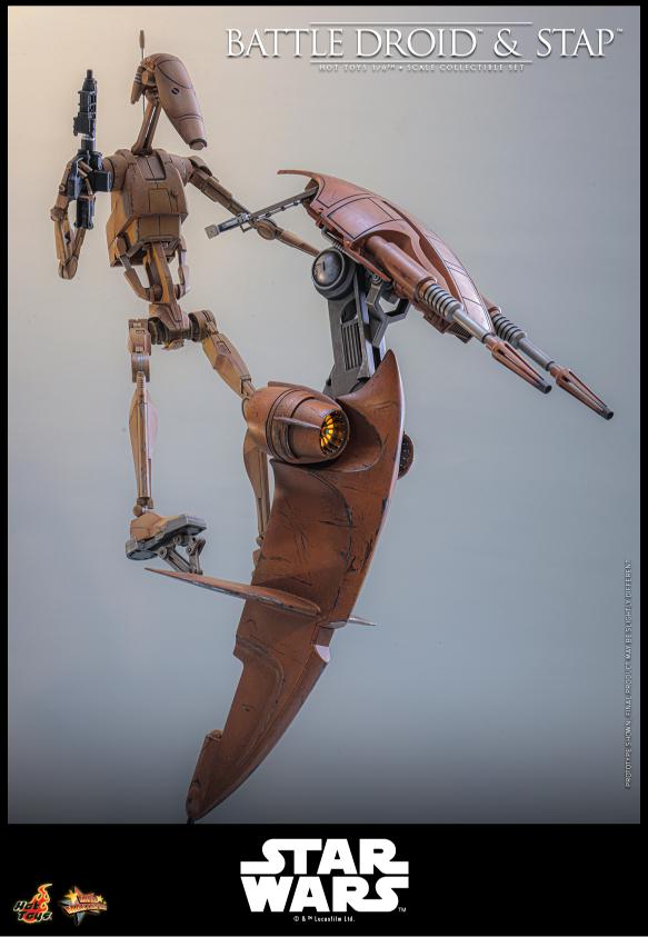 MMS887 - Star Wars: The Phantom Menace™ - 1/6th scale Battle Droid™ & STAP™ Collectible Set - Image 9