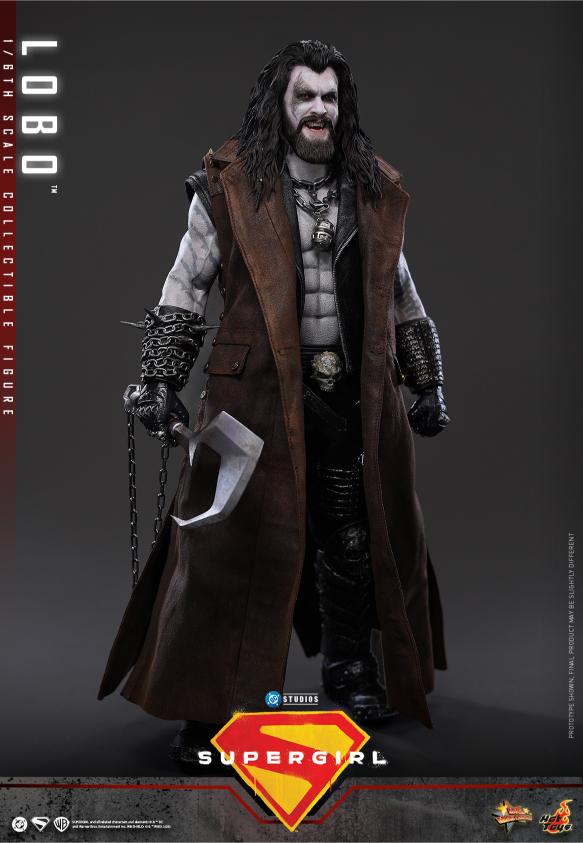 MMS890 – Supergirl™ - 1/6th scale Lobo™ - Image 12
