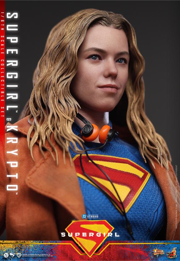 MMS869 – Supergirl™ - 1/6th scale Supergirl™ & Krypto™ Collectible Set - Image 16