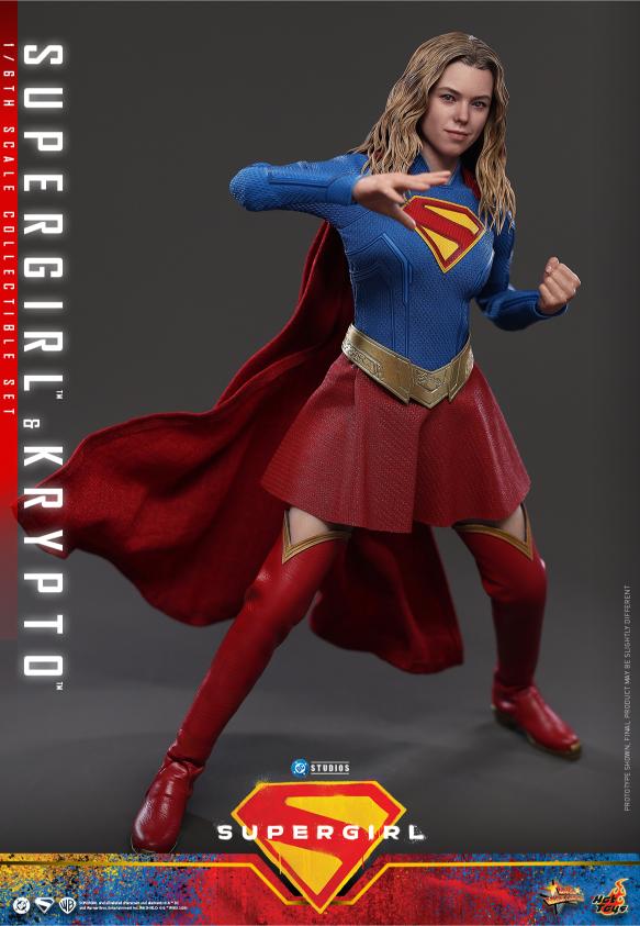 MMS869 – Supergirl™ - 1/6th scale Supergirl™ & Krypto™ Collectible Set - Image 6