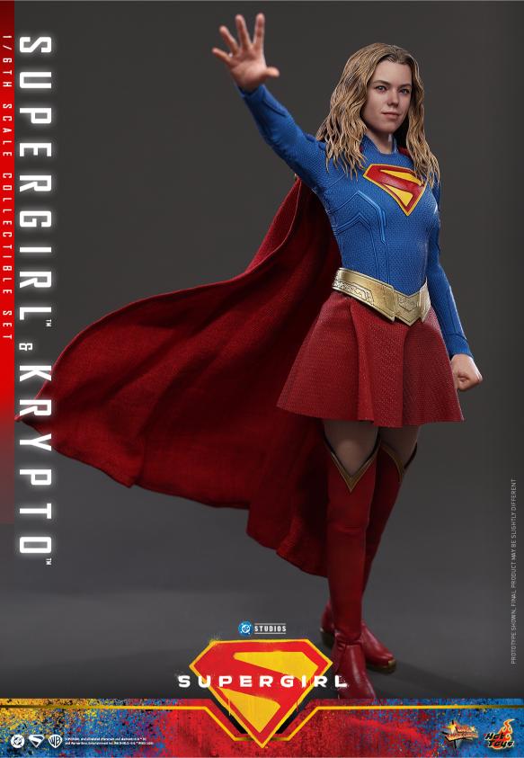 MMS869 – Supergirl™ - 1/6th scale Supergirl™ & Krypto™ Collectible Set - Image 7