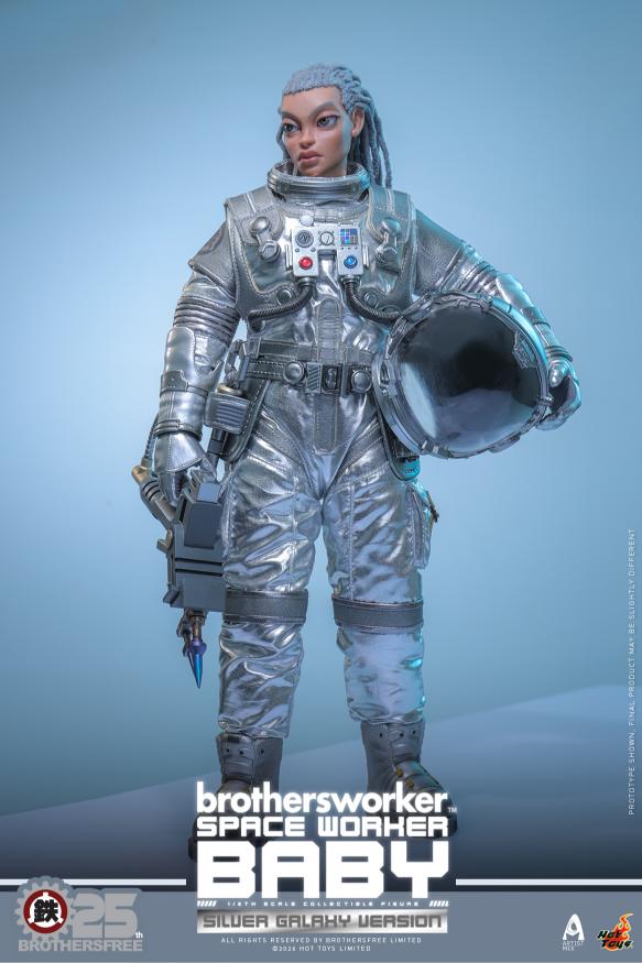AMC041 - Brothersfree x Hot Toys - 1/6th scale Space Worker Baby (Brothersfree 25th Silver Galaxy Version) - Image 12