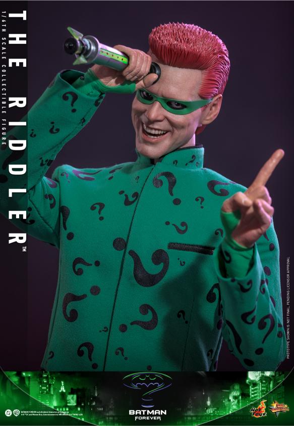 MMS926B – Batman Forever - 1/6th scale The Riddler™ (Special Edition) - Image 13